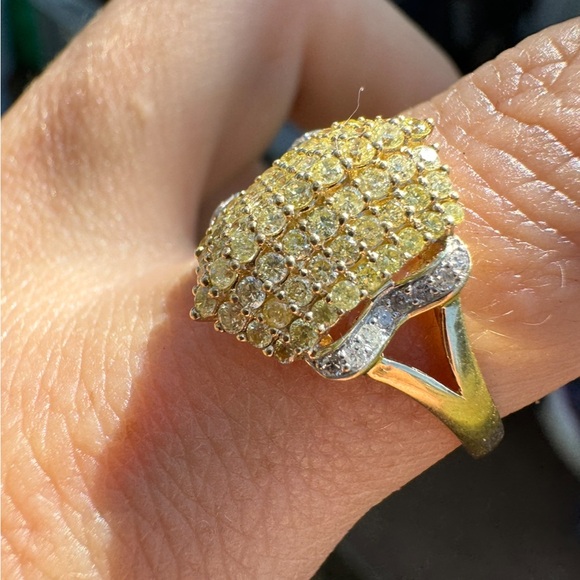1.00ctw solid 10k gold genuine yellow diamond ring high end - Picture 16 of 16